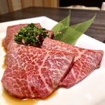 YAKINIKU 八山牛 - 