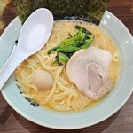 横浜家系ラーメン 魂心家 - ラーメン(醤油)