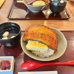 大衆鰻料理 うなぎ錦 - 