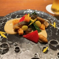 料理屋まえかわ - 白のすりごまに豆腐・砂糖・酢・塩を加え、だし汁でのばしたもの