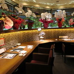 松庵 韓菜房 - 高級感のある大人な雰囲気のカウンター席