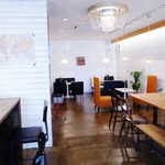 ラーク プラス - 店内