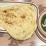 タンドール 三原店 - 主人が頼んだサグチキンの辛口。でもあまり辛くなかったそう。