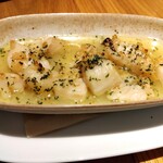 카스타니에 카루이자와 로스토 치킨 - 가리비 마늘 로스트