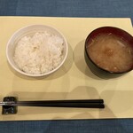 伊藤亭 - ご飯と味噌汁