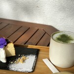TERA CAFE SHIEN ZOJOJI - バスクチーズケーキと抹茶ラテ