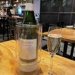 W Yokohama The Wine Hall - 