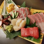 海鮮和食と日本酒 もっせ - お造り五種盛り合わせ
