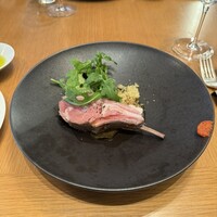 グランド キッチン - 骨付き仔羊とフォンダン