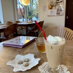 ロージーティーハウス - アイスコンチネンタルロイヤルミルクティー