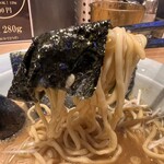 豚骨醤油 三輪 - 