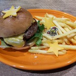 Lanapia Hawaiian cafe & dining - パウダースノーのハンバーガー
