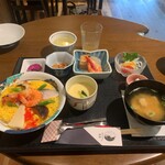 Uoichi Cafe Uto - 魚市定食【2023.11】