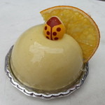 ピエール・ガニェール パン・エ・ガトー - ピスタチオオレンジムース　￥580
      
      