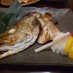 弥太郎 - カンパチ兜焼き