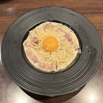 炭火肉とワインのお店 ニカイノニクヤ - 