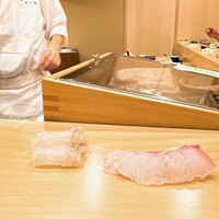 鮨 やすみつ - 