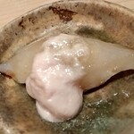 鮨 近藤 - 【カワハギ】肝を使用したクリーミーソースがまったり濃厚で、、、とにかく美味しすぎて感激です❣❣
