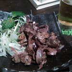 楓 - モツ煮込み
      