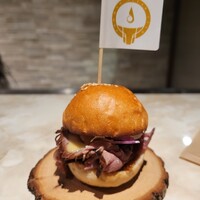 COWMAN STEAK CLUB - ミニハンバーガー