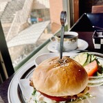 BEETLE BURGER - モーニング BLTバーガー