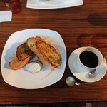 Cafe ZIKKA - パンとコーヒー
