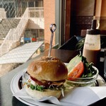 BEETLE BURGER - モーニング BLTバーガー