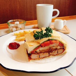 カフェテラス クムクム_1