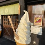 焼き芋とソフトクリームの店 はちや - 