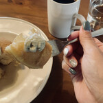 ハルアメ - ドーナツとほうじ茶アイス