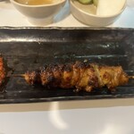 鳥はな   - 皮。食べ応え凄すぎて。