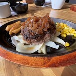 肉山 - 手ごねハンバーグ