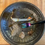 多国籍食堂 錆と煤 - 濃厚バスク風チーズケーキ。