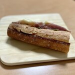 ファクトリー - 生ハムとゴーダチーズ サンドイッチ