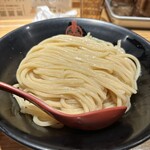 三田製麺所 - 艶々の太麺・見た目は良いが冷たくない