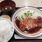 竹野食堂 - トンテキ定食720円税込 日替わりで通常より30円引き