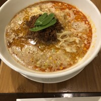 個室中華 頤和園 溜池山王店 - 