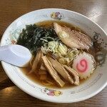 関英ドライブイン - 半ラーメン　500円