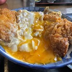 関英ドライブイン - 厚切りカツ丼　アップ