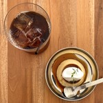 CAFE akari - 料理写真:・ハンドドリップコーヒー ICE 500円/税込
※カフェ ロイヤル (深煎り)
・プリン 500円/税込