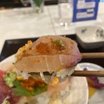 海鮮食堂 和処 みなと - 白身魚はゴマだれで頂きました