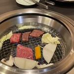 焼肉八七 - 