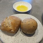 Resutoran Ishida - ライ麦＆ごまロールパン