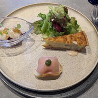 レストランいしだ - オードブル サラダ添え