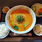 オーパスワン - ランチ　担担麺セット