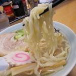 らーめん大金 - ﾓｯﾁﾓﾁﾃでﾁｭﾙﾁｭﾙ～のﾌﾟﾙﾝ。