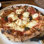 Pizzeria Parentesi - マルゲリータ