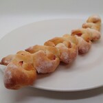 米麦屋 - 料理写真:「ベーコンエピ」①