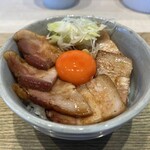 宍道湖しじみ中華蕎麦 琥珀 東京本店 - 