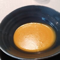 グリルうかい 丸の内店 - 栗のスープ、毎年この時期に出る鉄板の人気メニュー